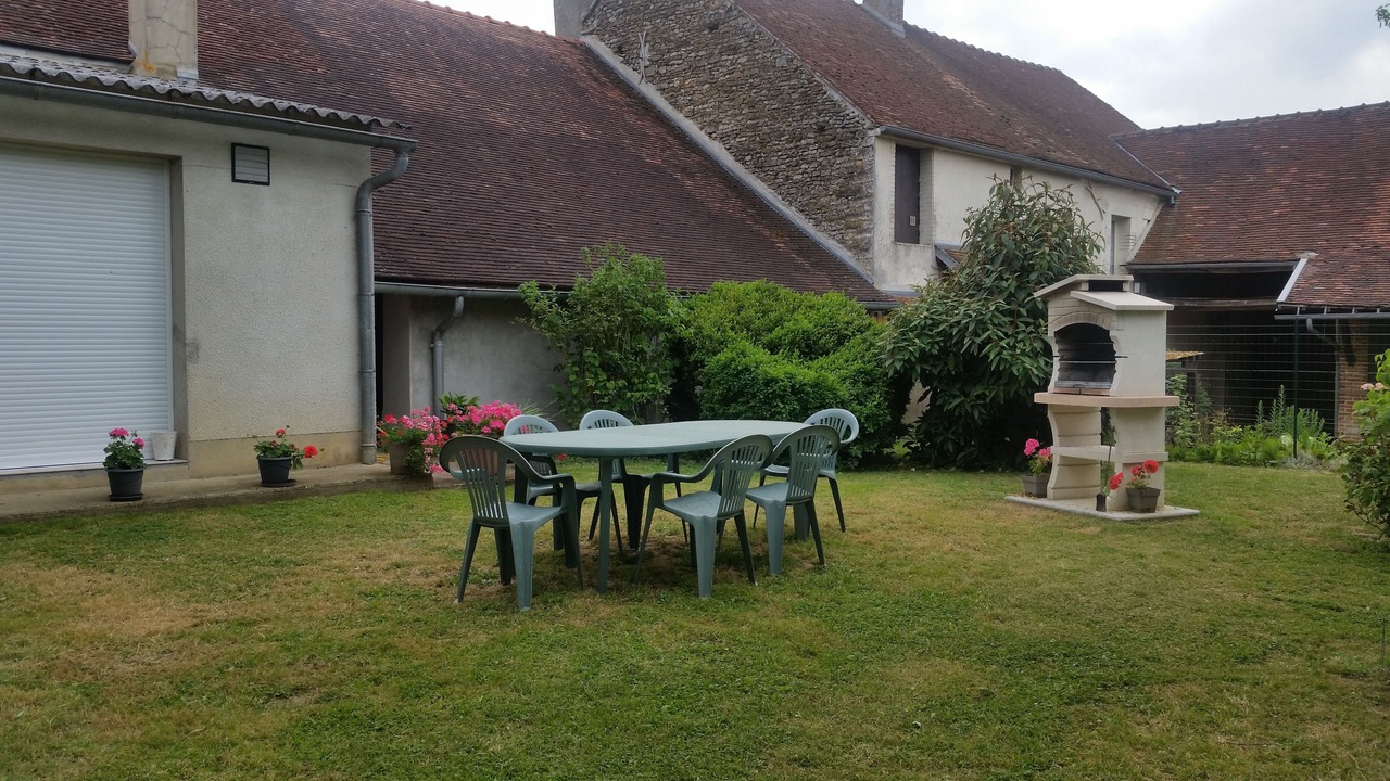 Photo of Outdoor in Bernouil