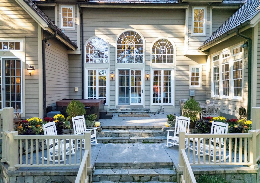 Photo of Patio Balcony in Lake Toxaway