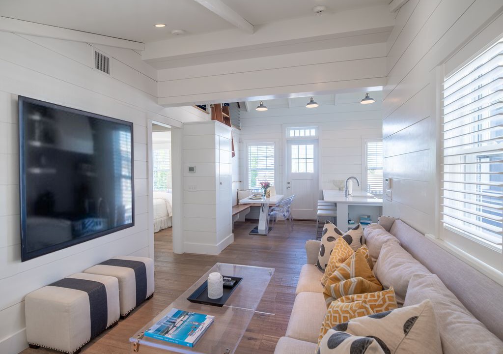 Photo of Livingroom in Nantucket Town