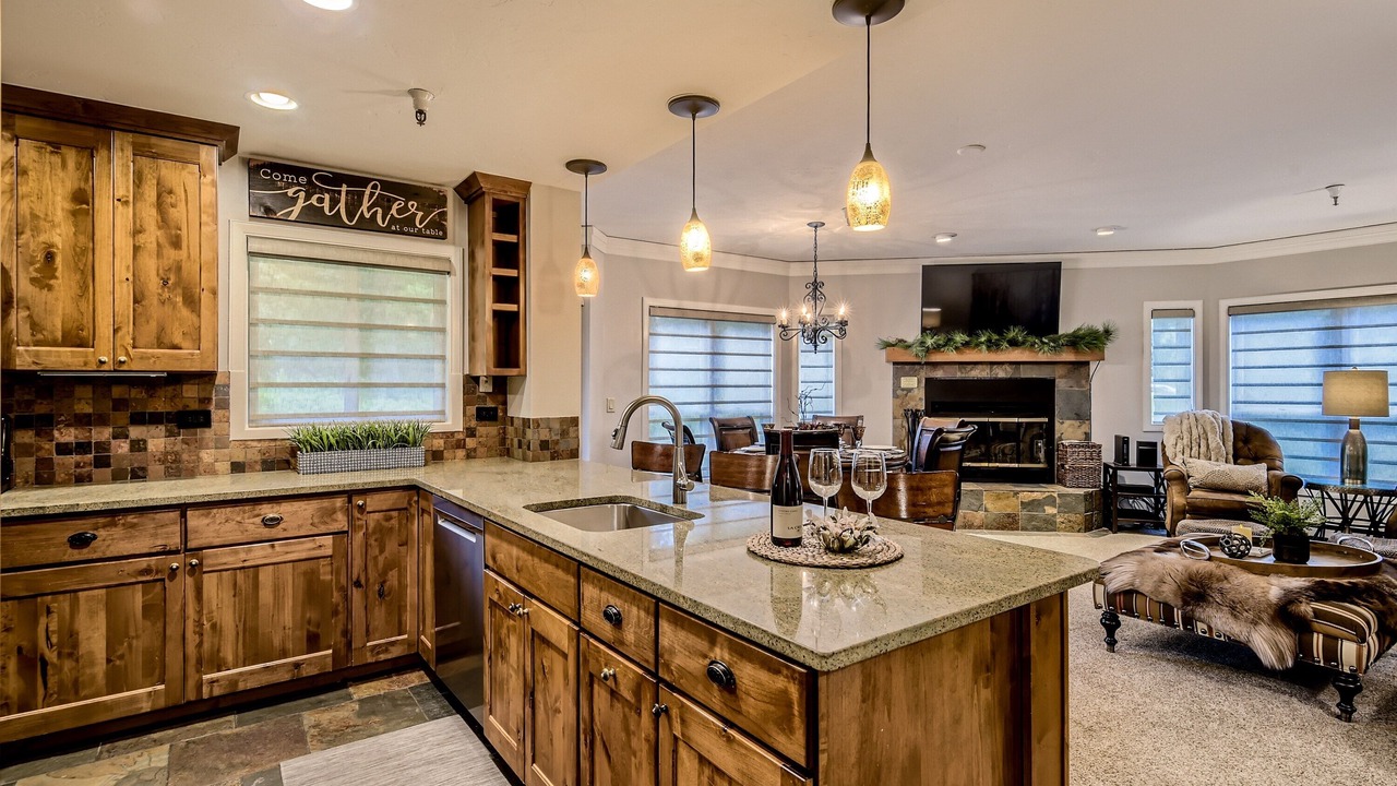 Photo of Others in Peak 9