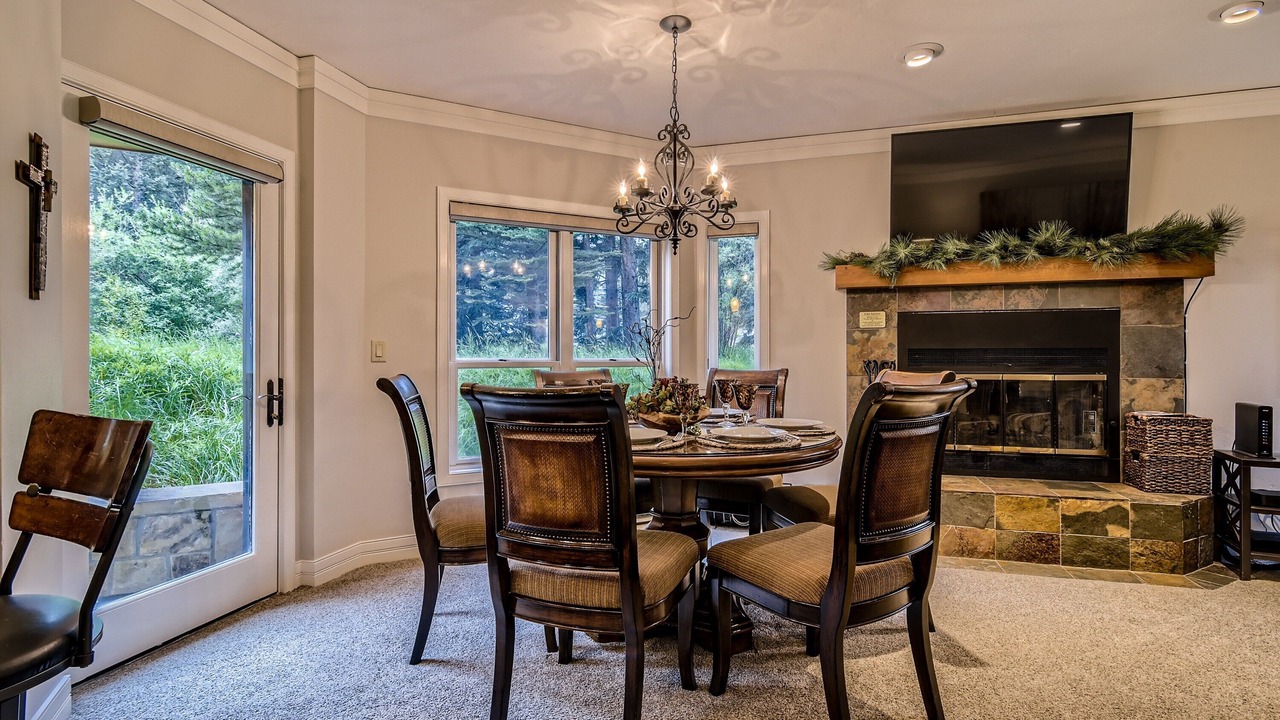 Photo of Others in Peak 9