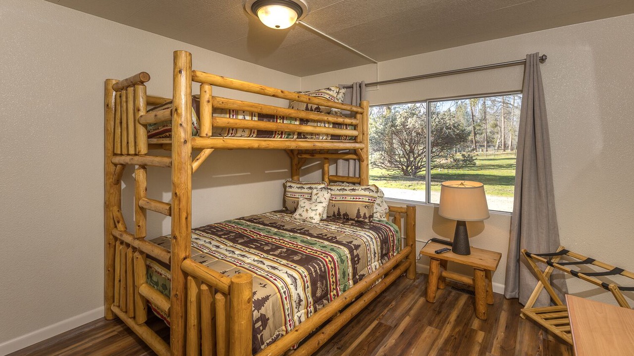 Photo of Others in Mariposa