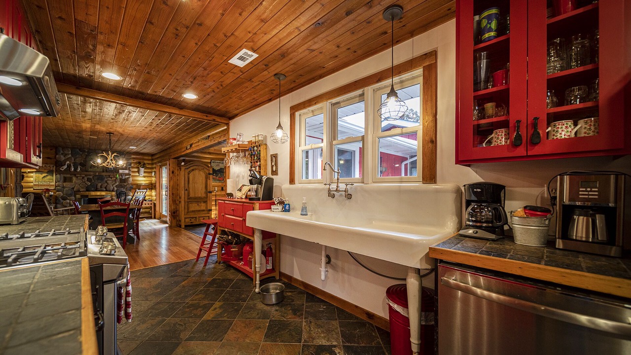 Photo of Kitchen in Huddleston