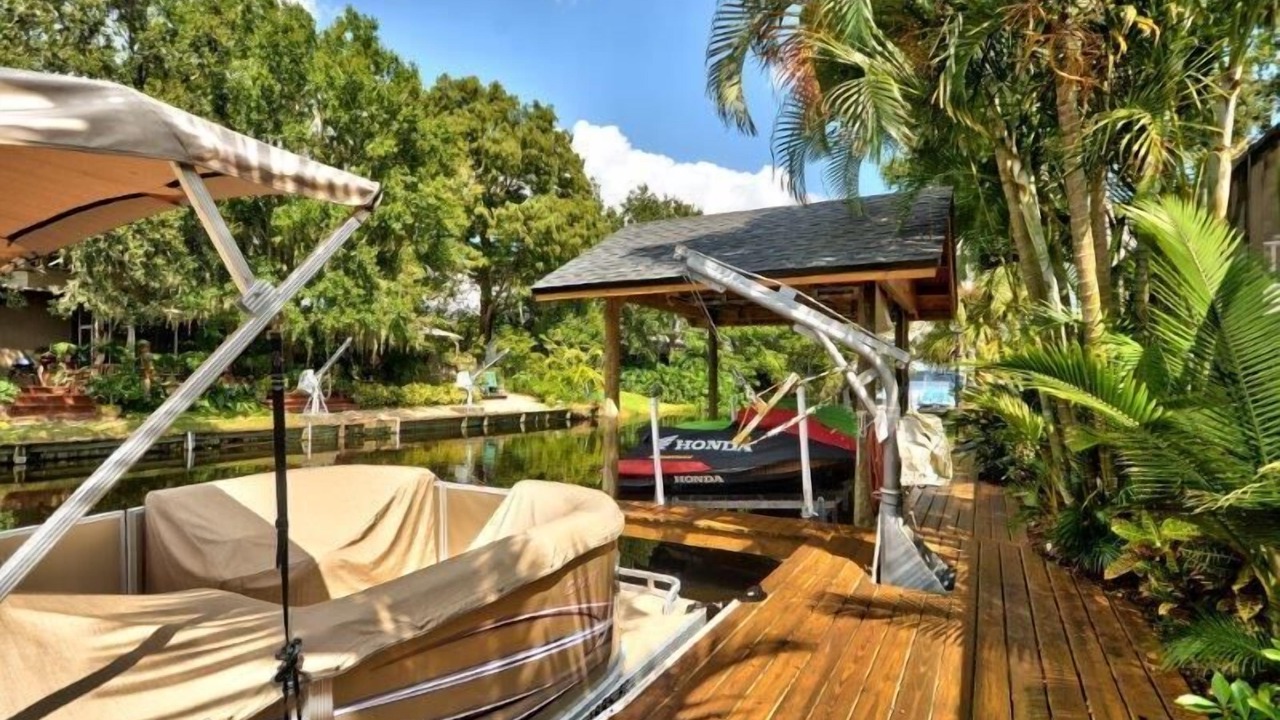 Photo of Outdoor in Lake Tarpon Estates
