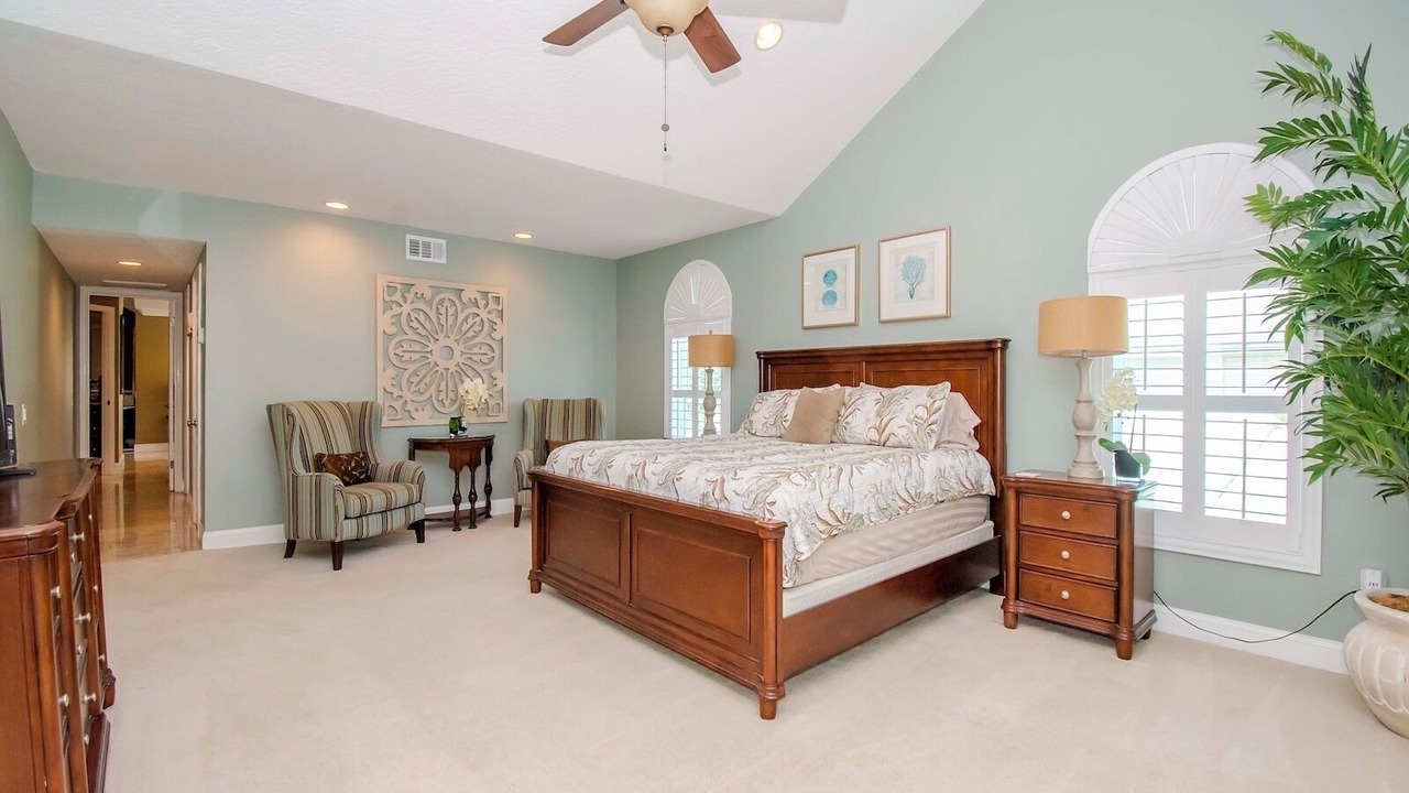 Photo of Bedroom in Lake Tarpon Estates