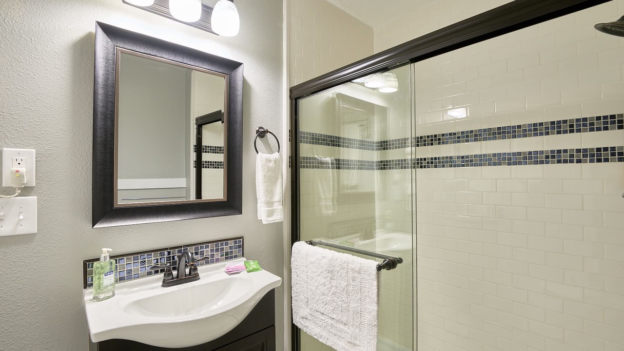 Photo of Bathroom in Newberg