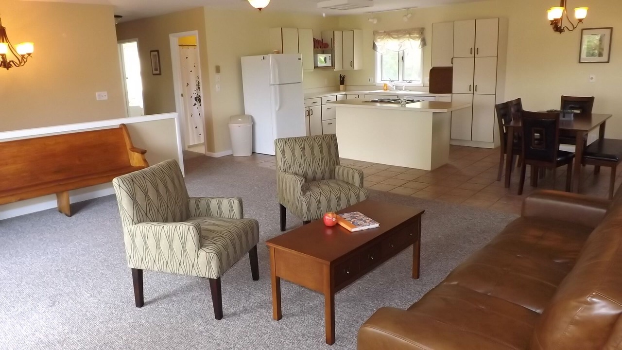 Photo of Livingroom in Town of Torrey