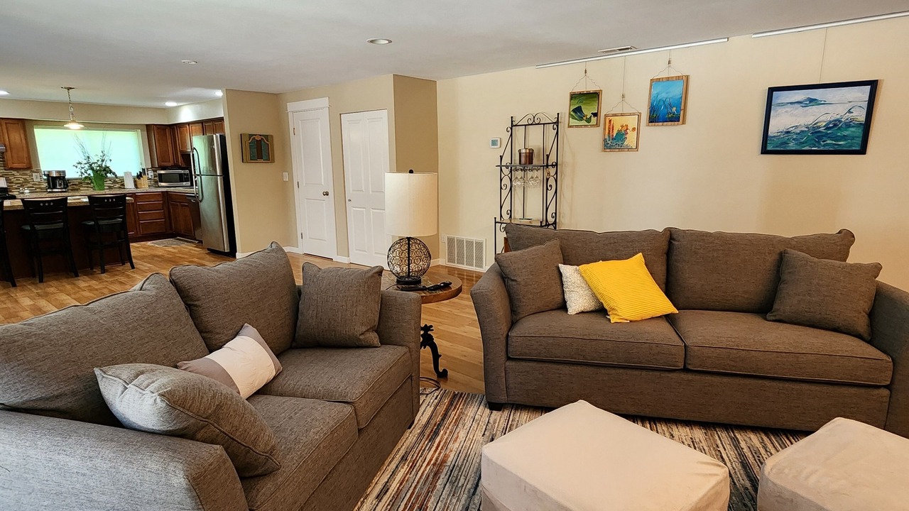 Photo of Livingroom in Lake Morton-Berrydale