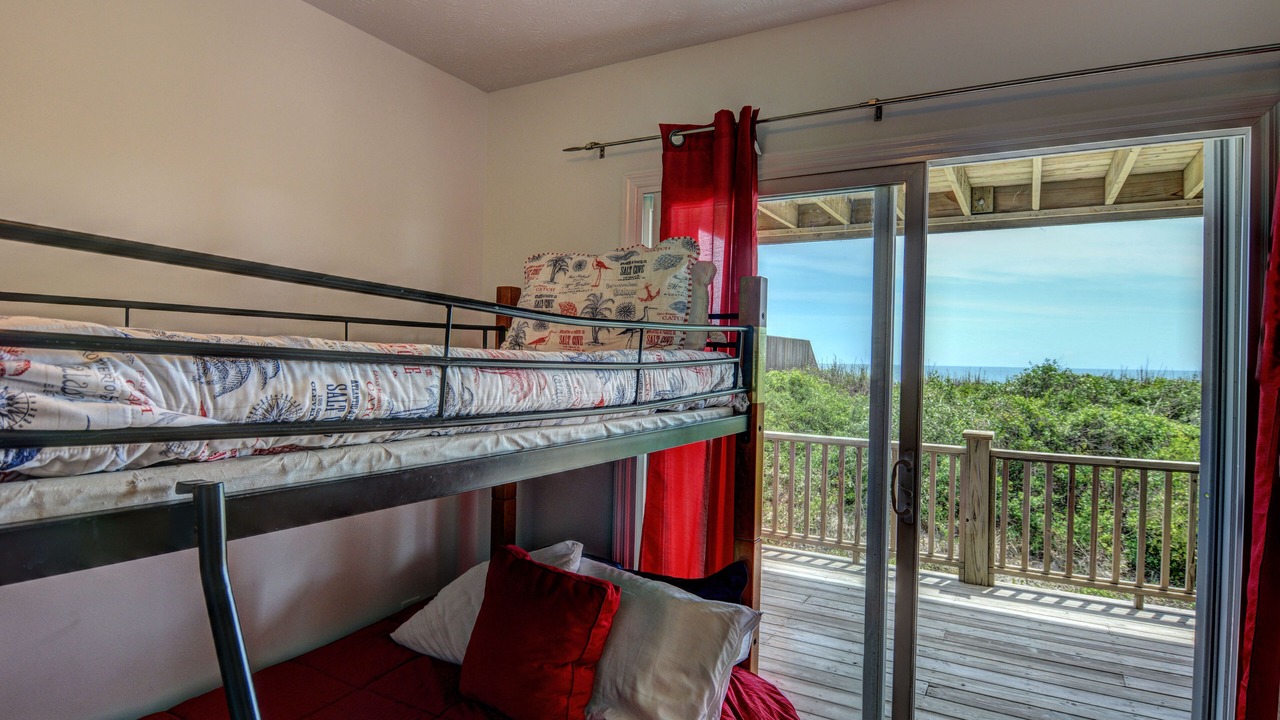 Photo of Bedroom in Surf City