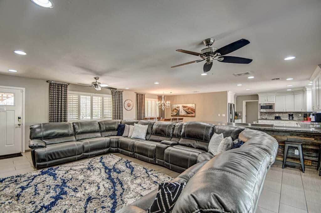 Photo of Bedroom in Ranchos Del Sol