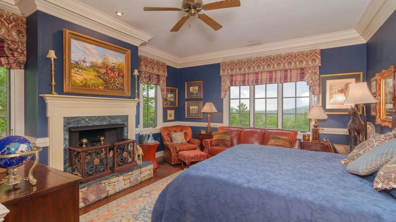 Photo of Bedroom in Fairview