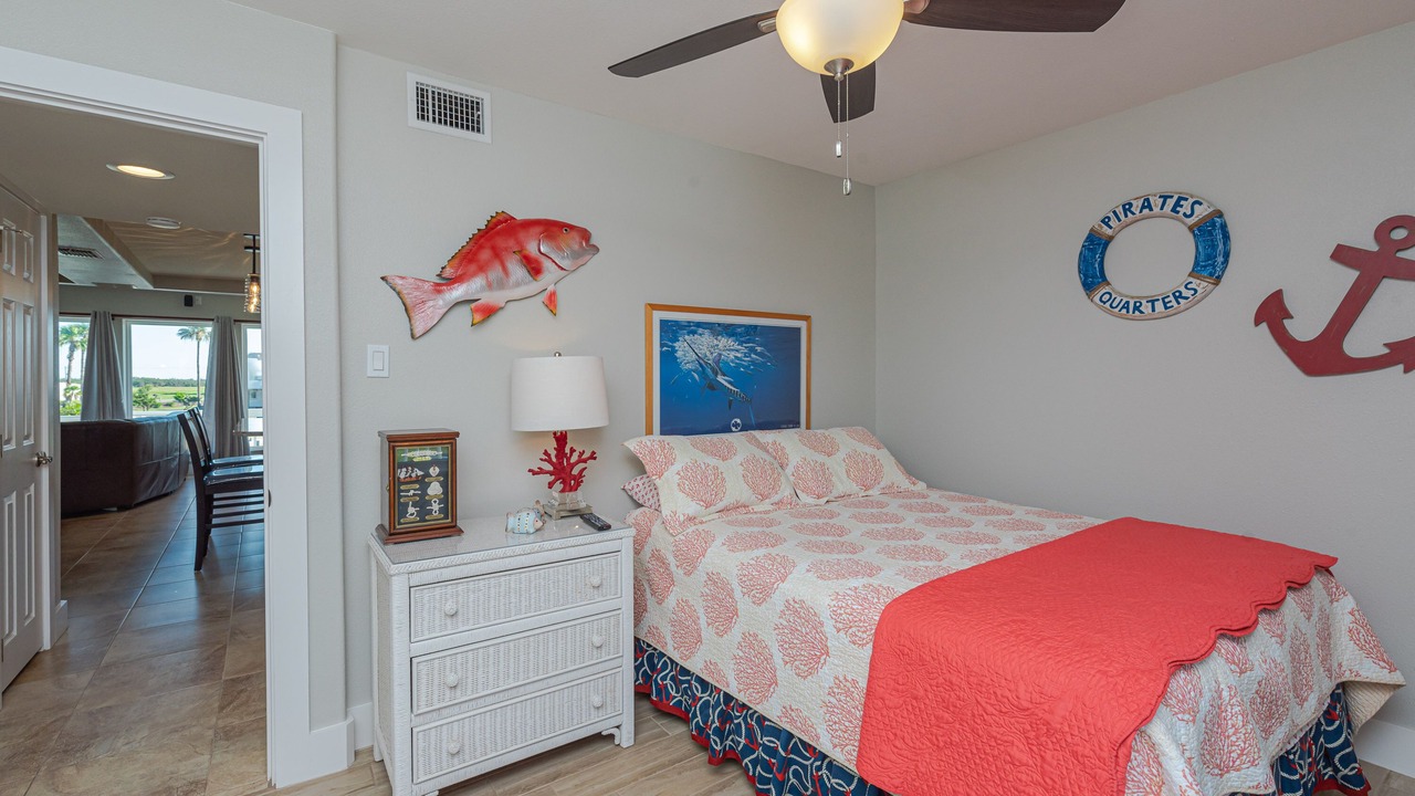 Photo of Bedroom in City-by-the Sea