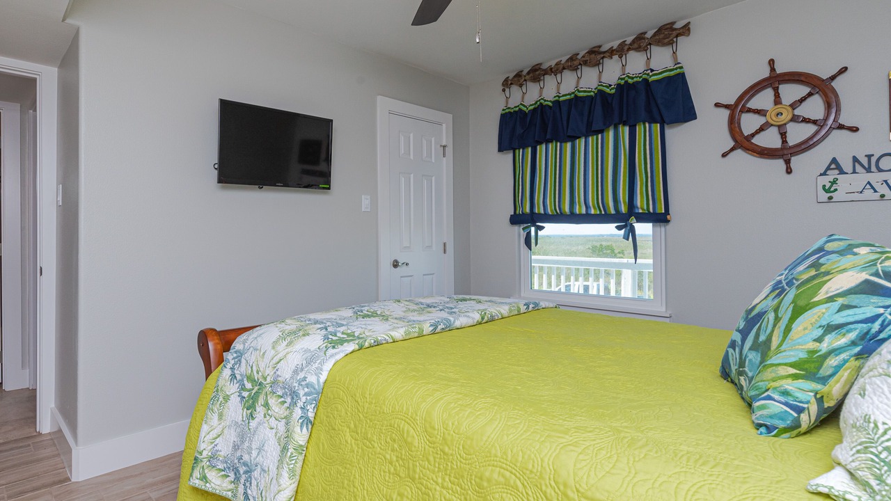 Photo of Bedroom in City-by-the Sea