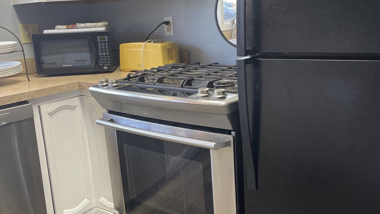 Photo of Kitchen in Downtown Anchorage
