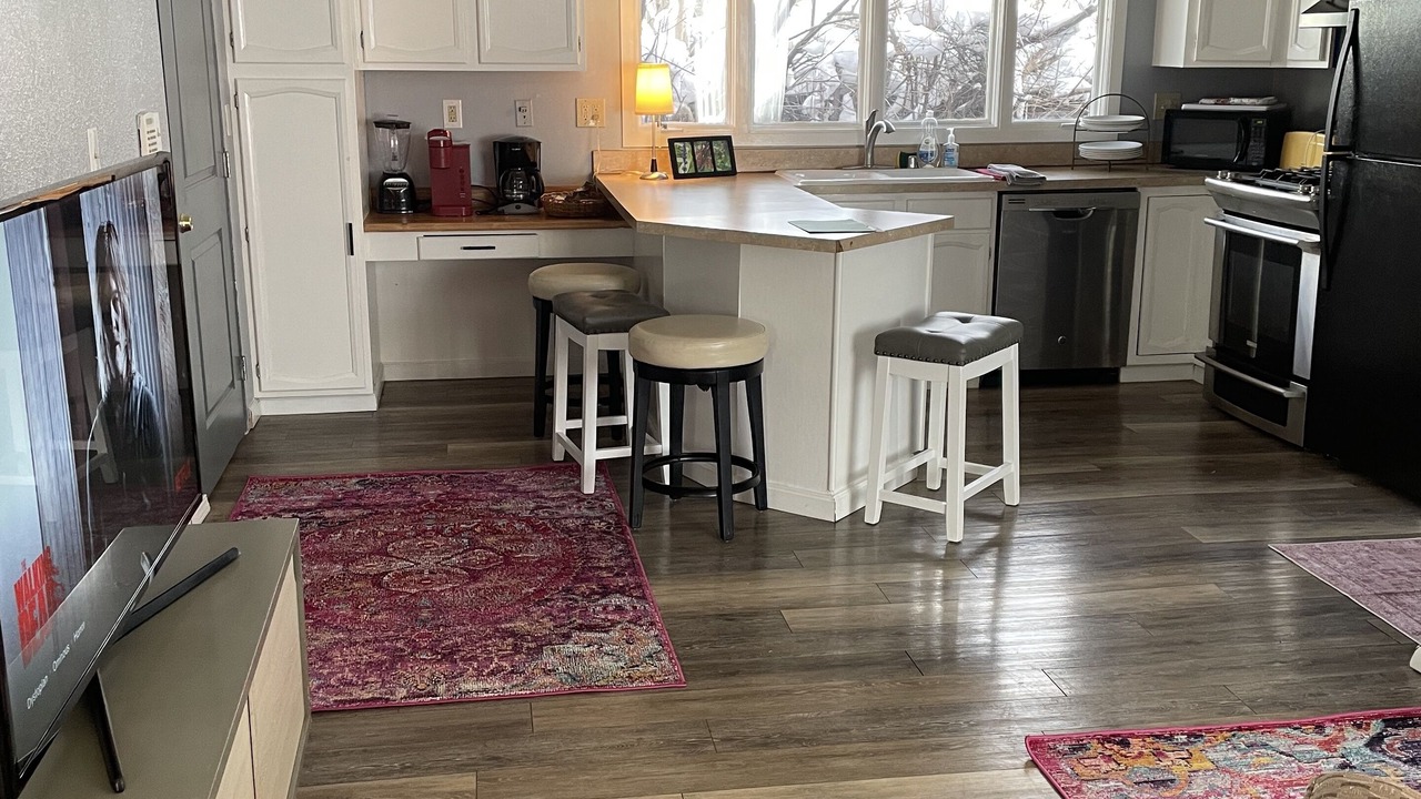 Photo of Kitchen in Downtown Anchorage