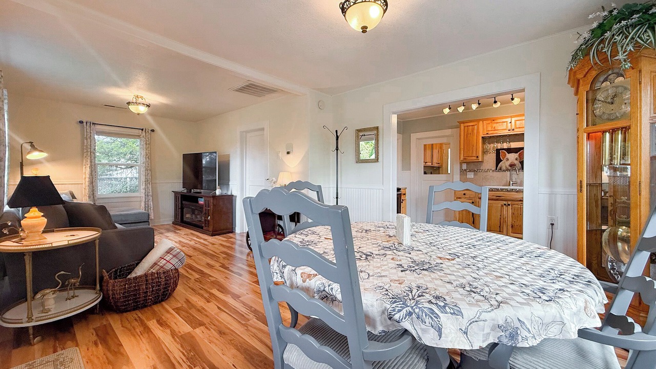 Photo of Livingroom in Dundee