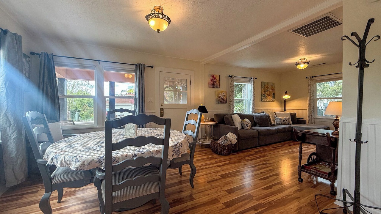 Photo of Livingroom in Dundee