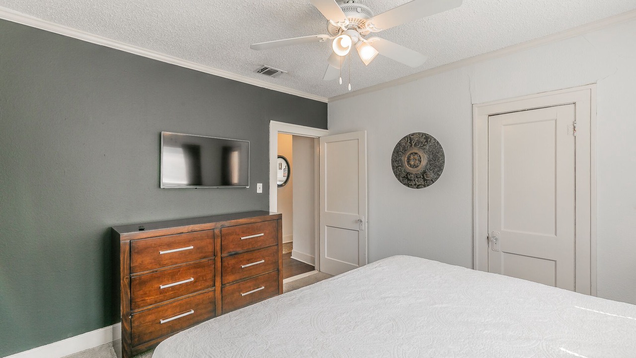 Photo of Bedroom in Fort Worth Cultural District
