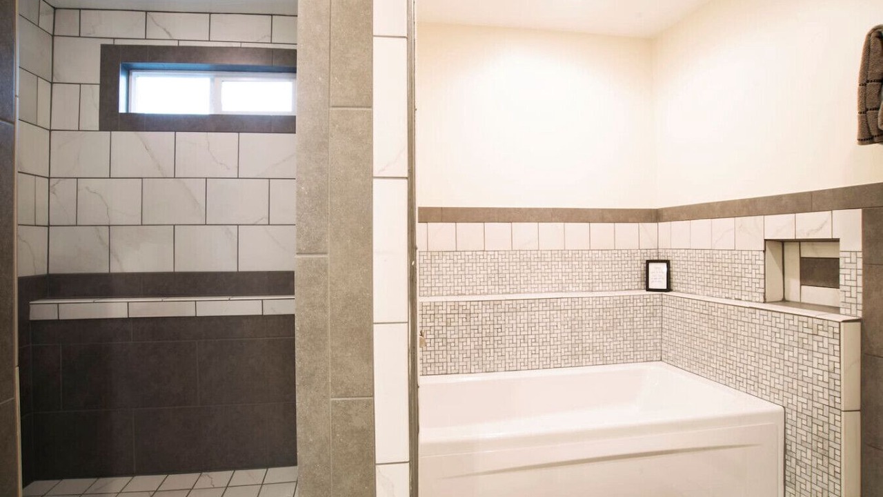 Photo of Bathroom in Carbondale
