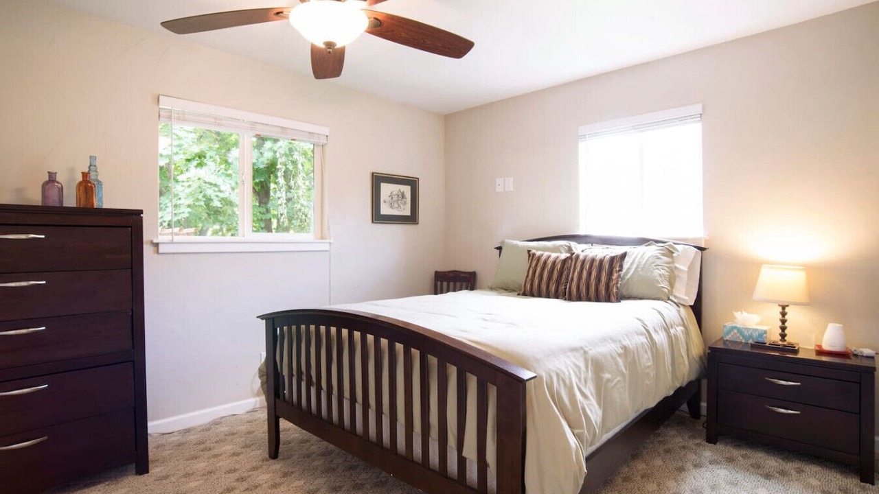 Photo of Bedroom in Carbondale