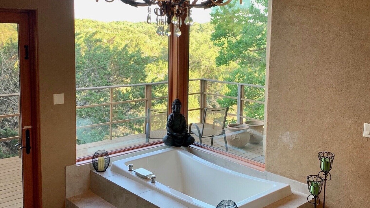 Photo of Bathroom in New Braunfels