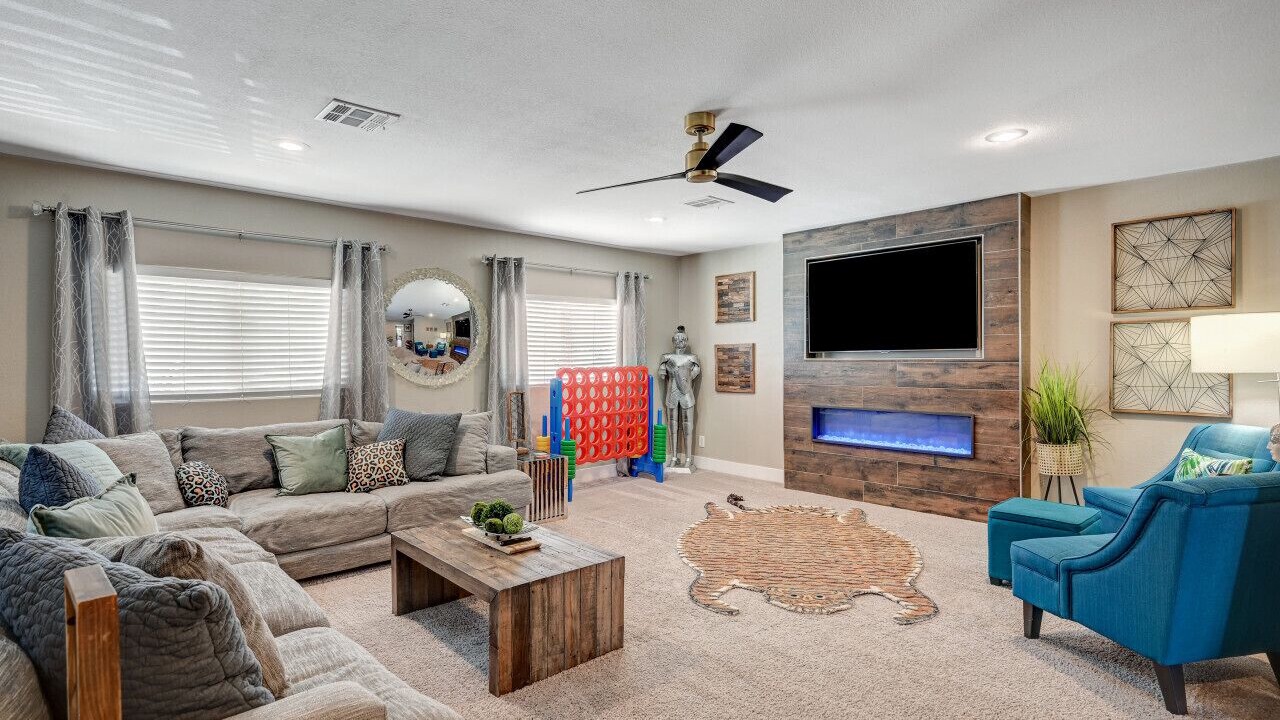 Photo of Livingroom in Rancho Oakey