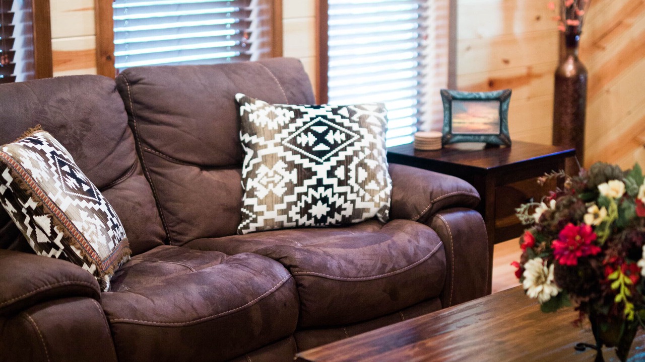 Photo of Livingroom in Broken Bow