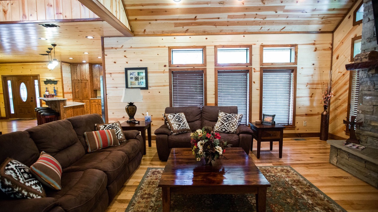 Photo of Livingroom in Broken Bow