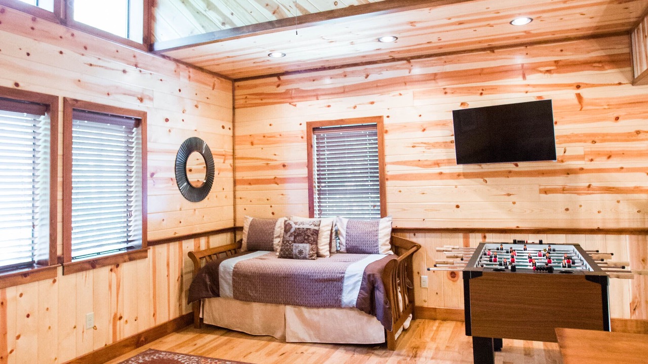 Photo of Bedroom in Broken Bow