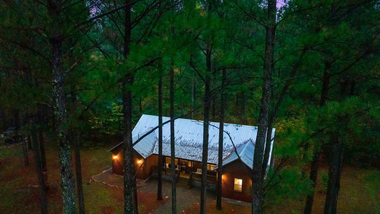 Photo of Others in Broken Bow