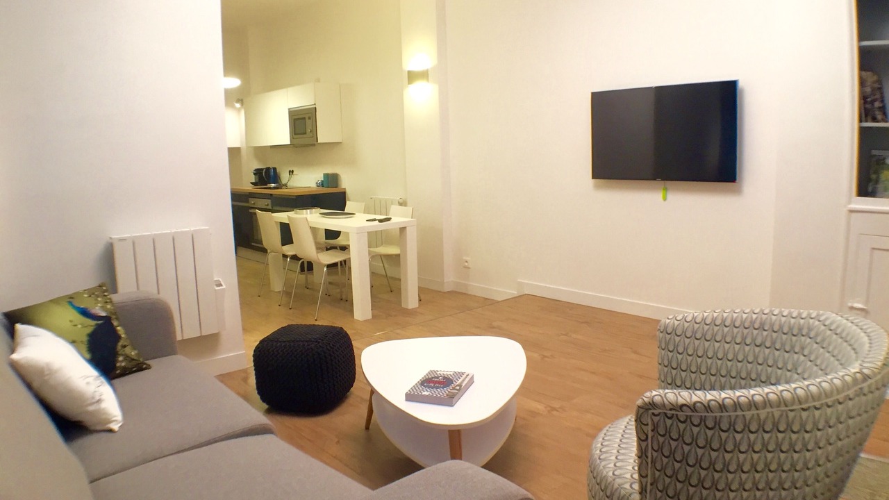 Photo of Bedroom in Quartier des Grandes-Carrieres