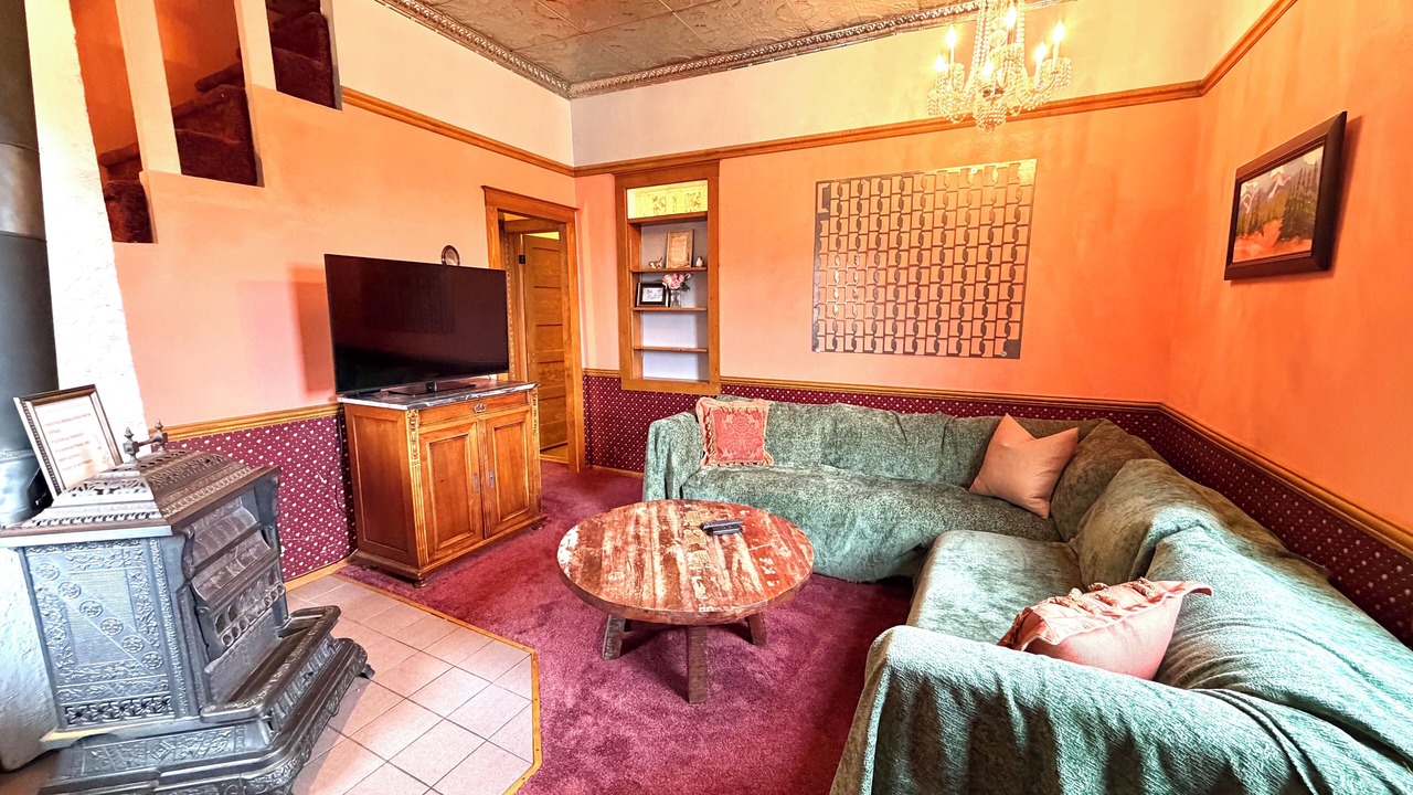 Photo of Livingroom in Manitou Springs