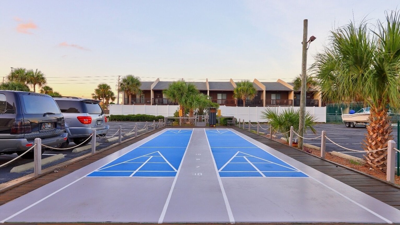 Photo of Others in Bel Air