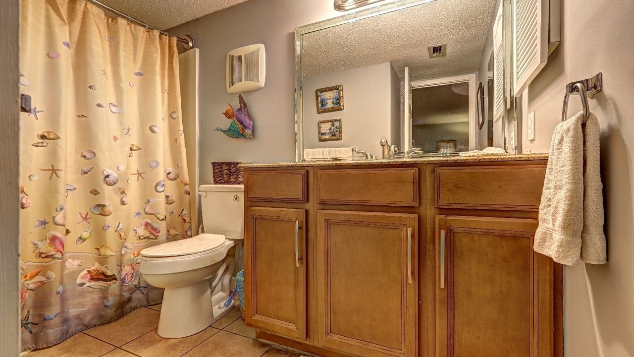 Photo of Others in Bel Air