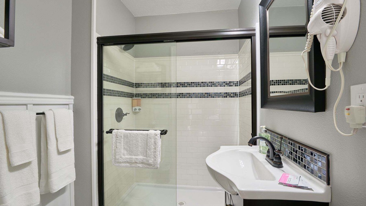 Photo of Bathroom in Newberg
