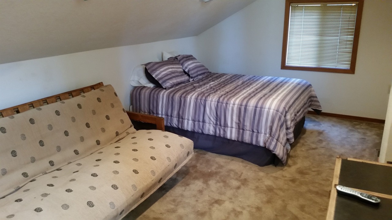 Photo of Bedroom in Sunriver