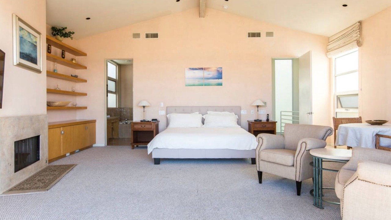 Photo of Livingroom in Playa Del Rey