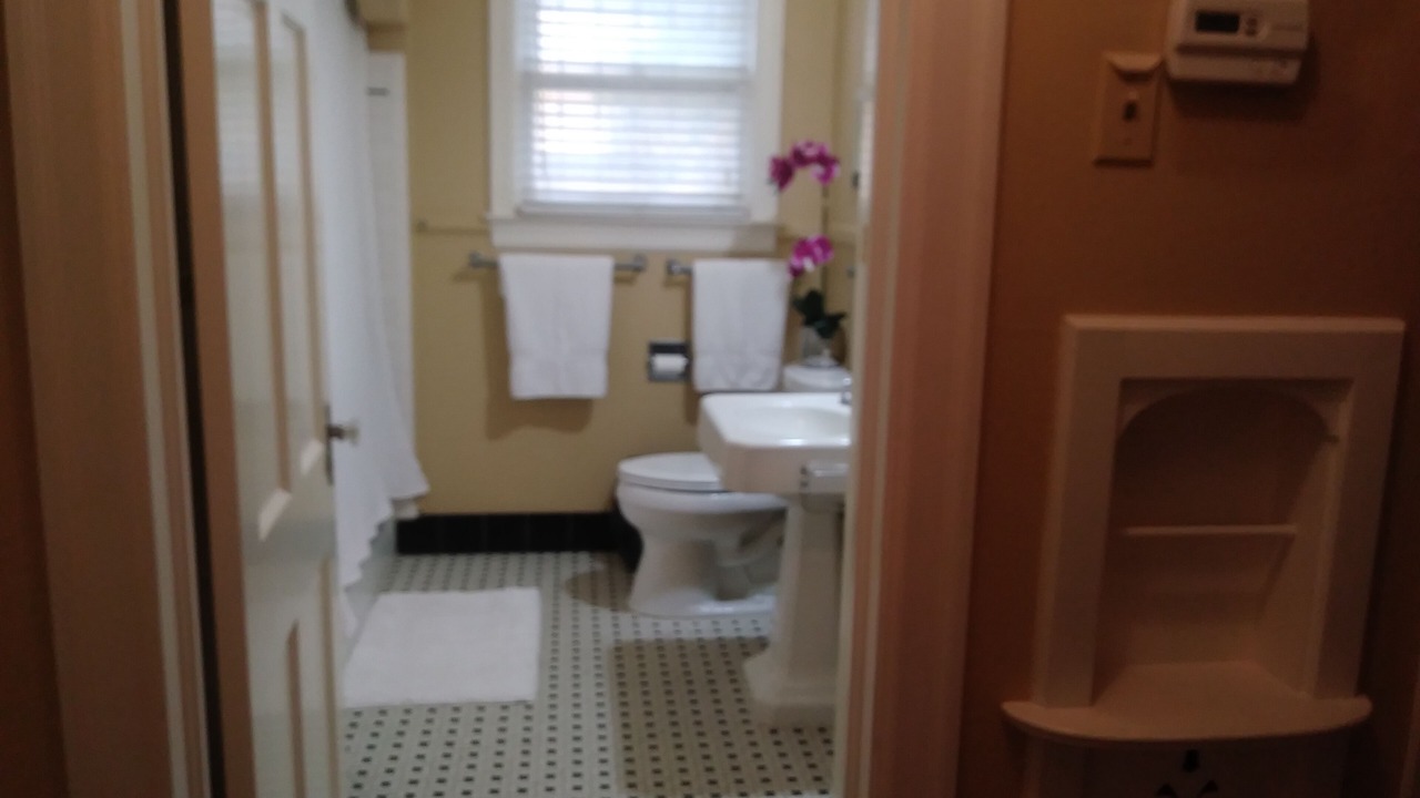 Photo of Bathroom in Monte Vista