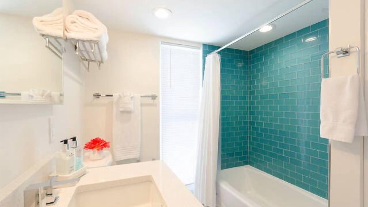 Photo of Bathroom in Bay Esplanade