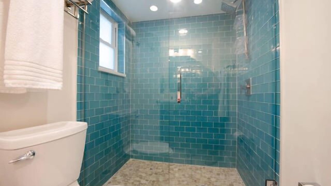 Photo of Bathroom in Bay Esplanade