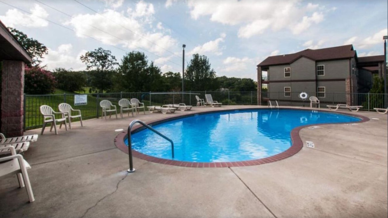 Photo of Outdoor in Branson West