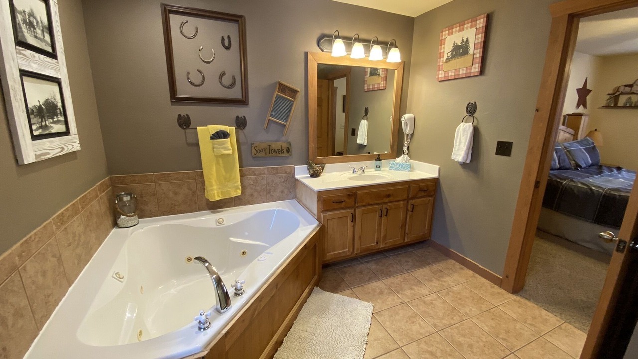 Photo of Bathroom in Branson West