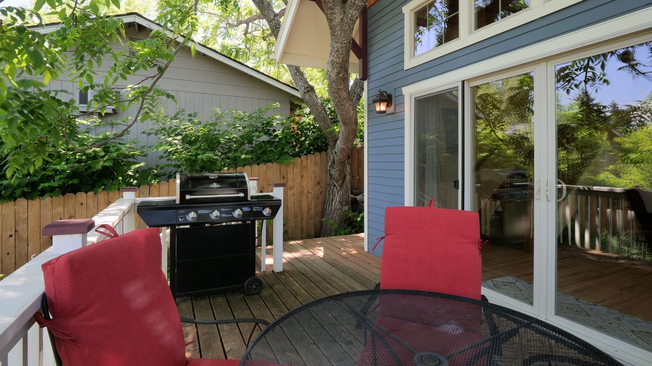 Photo of Outdoor in Siskiyou-Hargadine Historic District