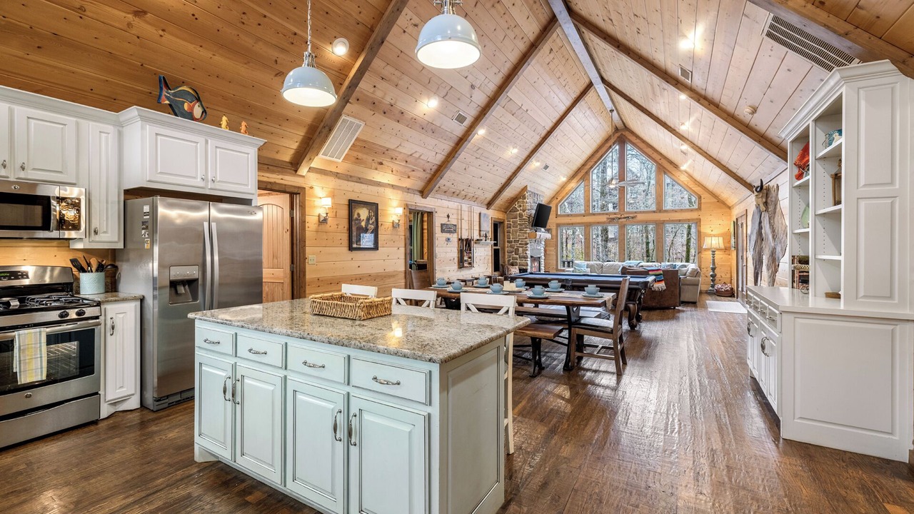 Photo of Kitchen in Broken Bow
