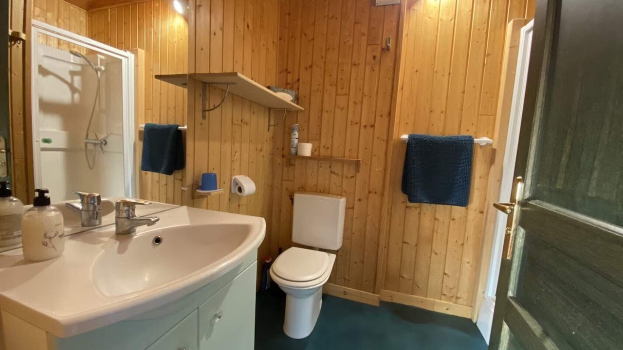 Photo of Bathroom in Loudervielle
