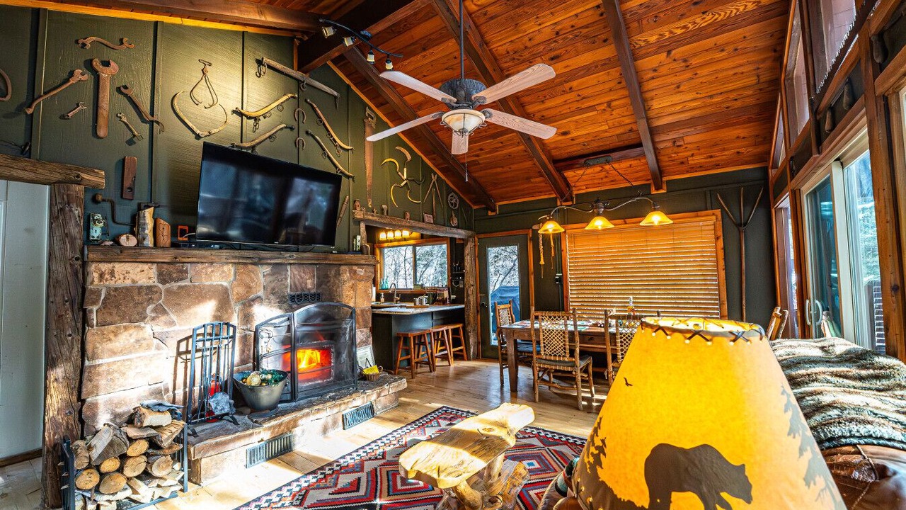 Photo of Bedroom in Sundance