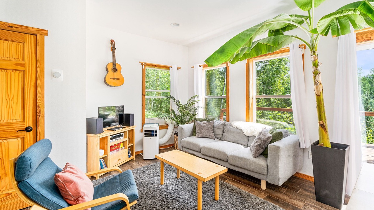 Photo of Livingroom in Mason