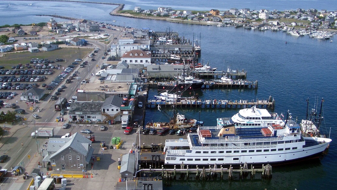 Photo of Others in Eastward Look