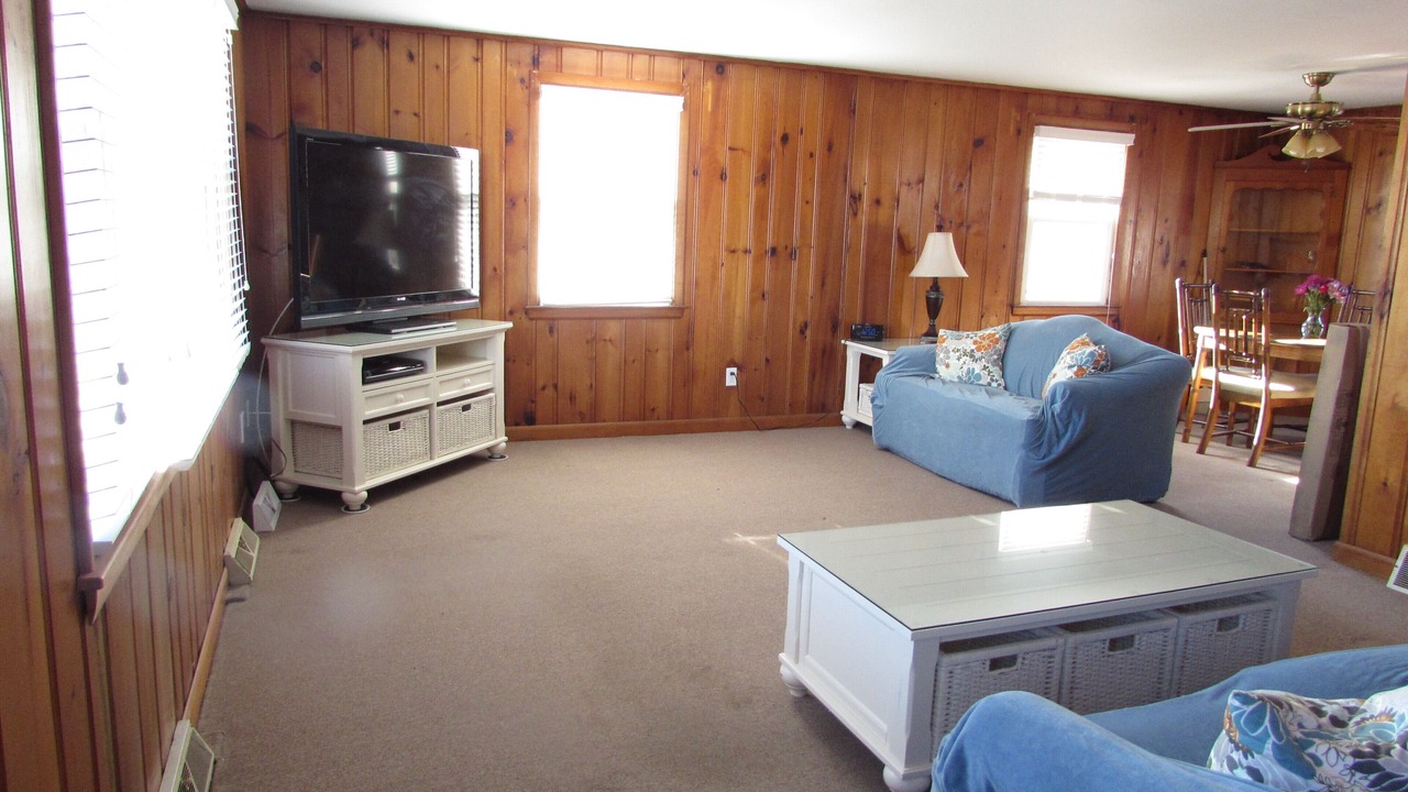 Photo of Bedroom in Eastward Look