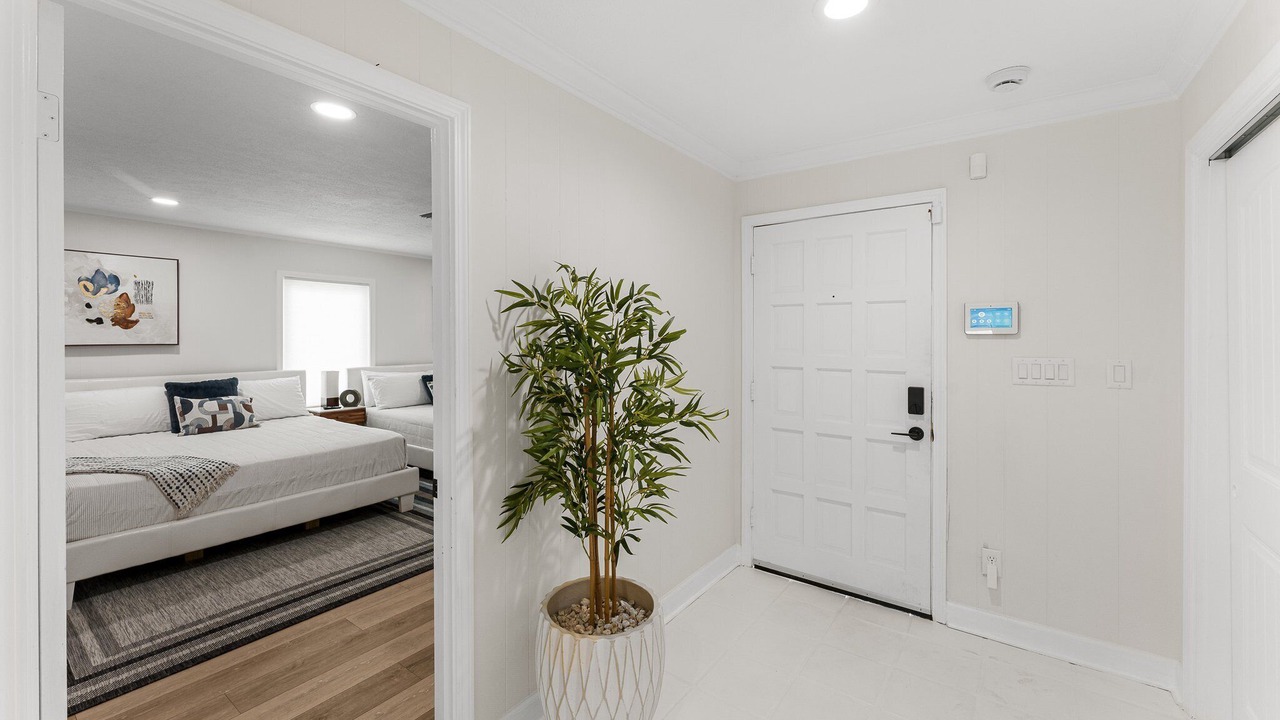 Photo of Others in Biltmore Beach